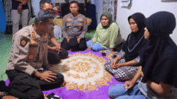 Pertemuan dengan keluarga.