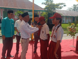 Siswa SD Dewi Sartika dan SMP Berdikari Tanjung Beringin Dilepas dengan Haru