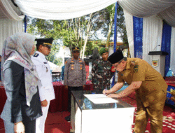 Jabatan Camat Rambatan Diserahterimakan, Ini Pesan Wakil Bupati Tanah Datar