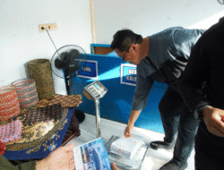 Di Tanah Datar Sampah Bernilai Rupiah, Lingkungan Bersih, Dompet pun Berisi 12 Di Tanah Datar Sampah Bernilai Rupiah, Lingkungan Bersih, Dompet pun Berisi
