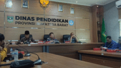 Pertemuan di Dinas Pendidikan Sumbar.