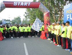 Ratusan Pelari Ikuti Goes to RBR Fun Run Bhayangkara ke-79 di Bangkinang