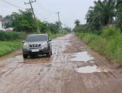 20 Tahun Dibiarkan Rusak, Jalan Provinsi di Sergai Kian Memprihatinkan, Mana Gubernur Bobby?