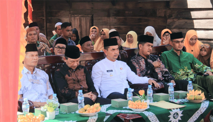 Wakil Bupati Pasaman H. Parulian Dalimunthe buka Milad Aisiyah ke-108 di Komplek Masjid Taqwa Muhammadiyah Sontang, Kecamatan Padang Gelugur, Sabtu (14/6/2025)