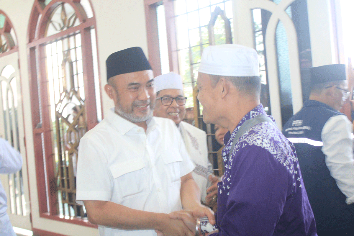 Pemerintah Kabupaten Bungo menyambut kepulangan jemaah haji Kloter 19 di Masjid Agung Al-Mubaraq, Kamis (3/7/2025).