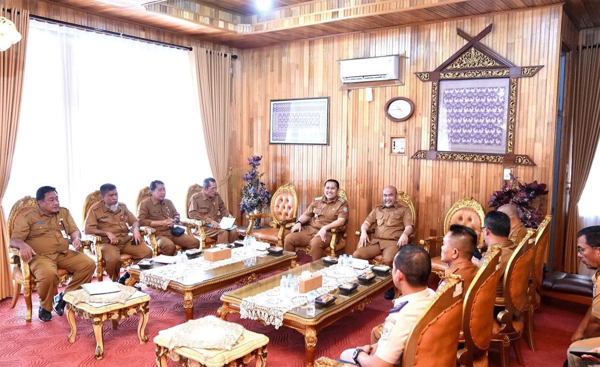 Bupati Bungo, Dedy Putra terima kunjungan Bupati Merangin, H. M. Syukur, Senin (28/7/2025).
