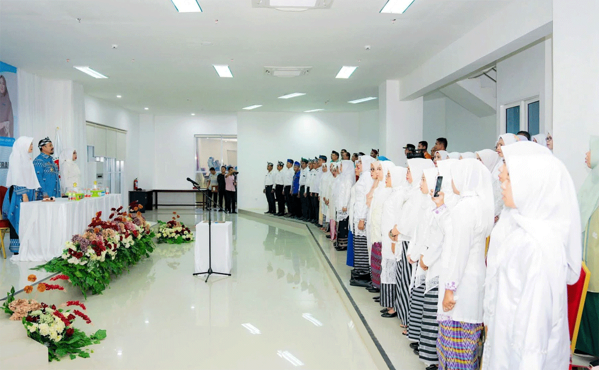 Ketua Dewan Kerajinan Nasional Daerah (Dekranasda) Kabupaten Buton Tengah, Umi Noranah Azhari lantik pengurus dan anggota Dekranasda Buton Tengah masa bakti 2025–2030