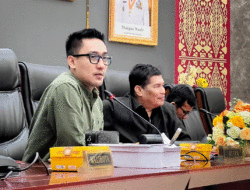 Padang Kumpulkan PAD Rp445 Miliar Hingga Juli, Tiga OPD Jadi Sorotan Anggota DPRD
