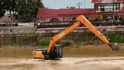 Jelang Pacu Jalur, Debit Air Sungai Kuantan Menyusut Drastis Lantaran Kemarau Panjang