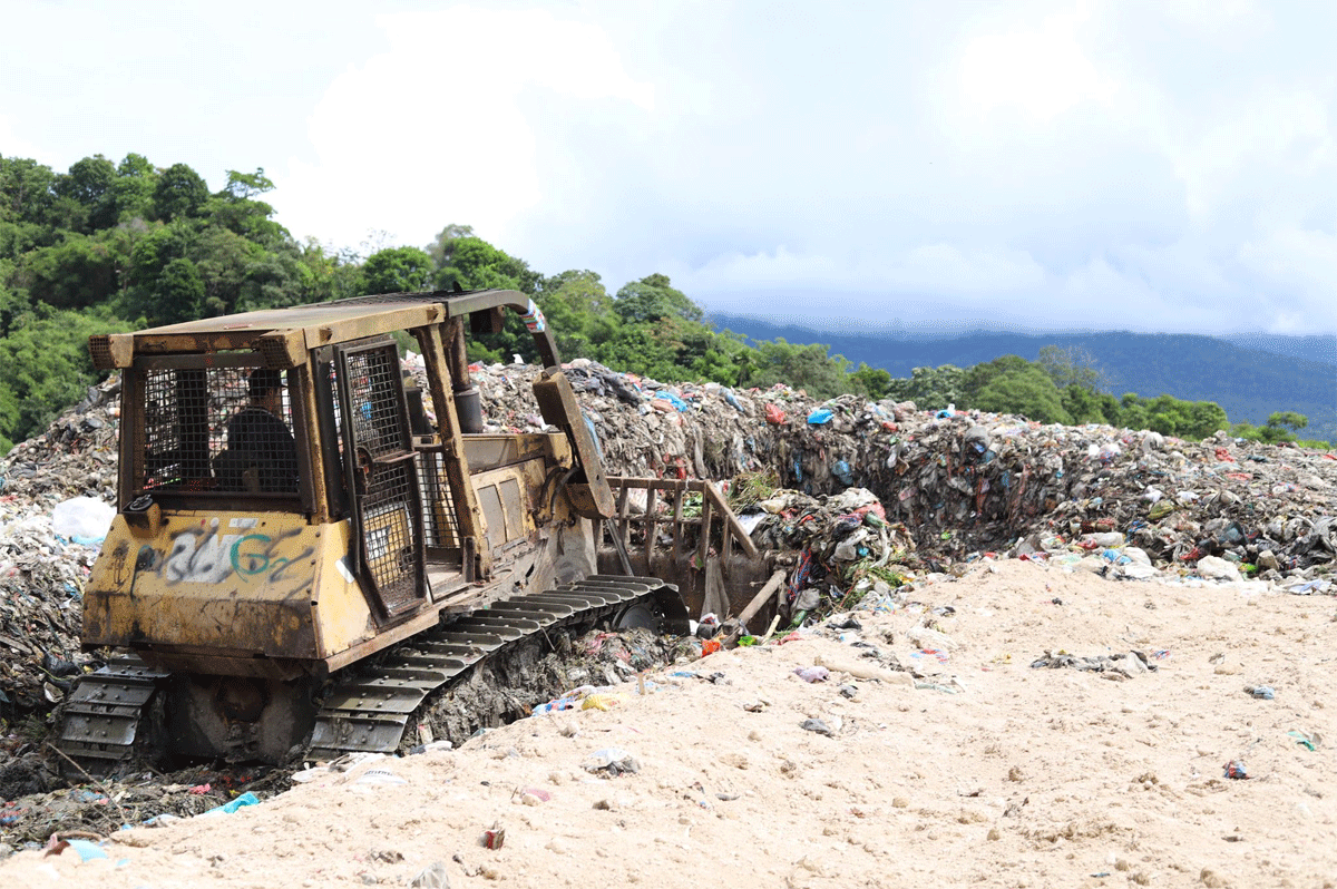 Tempat Pembuangan Akhir Sampah (TPAS) Sungai Andok diperkirakan hanya mampu menampung sampah selama empat bulan ke depan.