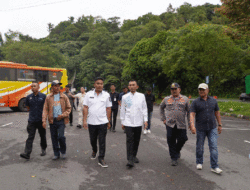 Jalan Rusak Akan Diperbaiki, Terminal Bukit Surungan Dijadikan Arena Balap