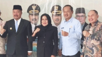 Maya Novefry Dilantik Jadi Dewan Pengawas Perumda Tirta Sakti, Bupati Kerinci Tekankan Standarisasi dan Digitalisasi