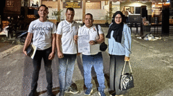 Mantan Penjabat Wali Kota Pekanbaru dan Sekretaris DPRD Provinsi Riau, Muflihun didampingi kuasa hukumnya Ahmad Yusuf, Weny Friaty dan Khairul Ahmad, Minggu (13/7/2025) sekitar pukul 20.00 mendatangi Polresta Pekanbaru, melaporkan dugaan pemalsuan tandatangannya.