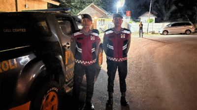 Satuan Samapta Polres Pesisir Barat menggelar patroli sebagai bentuk langkah preventif dalam mengantisipasi gangguan keamanan dan ketertiban masyarakat di objek wisata Pantai Labuhan Jukung, Kecamatan Pesisir Tengah, Rabu (9/7/2025).