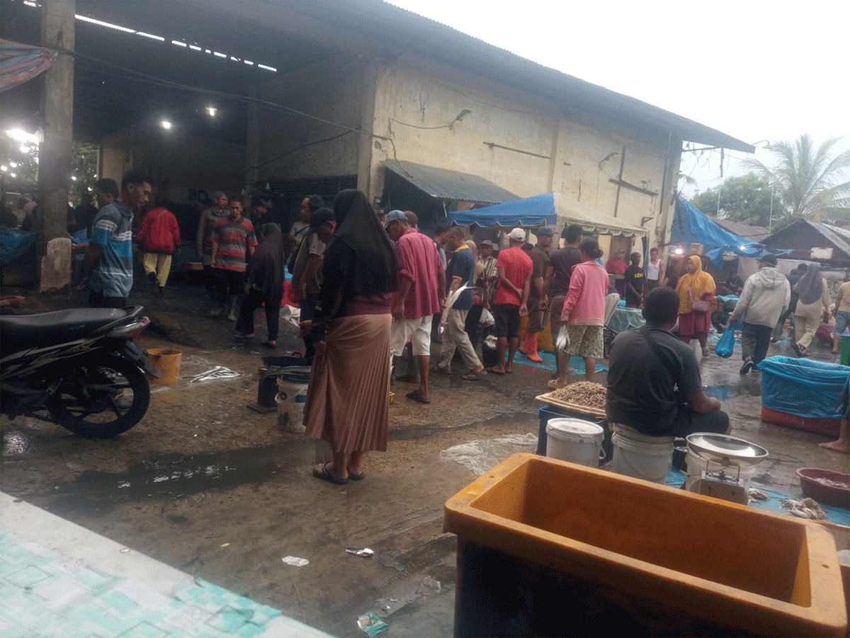 Bencana alam angin puting beliung menerjang lima desa di Kecamatan Sei Rampah, Kabupaten Serdang Bedagai, Sumatera Utara, Sabtu (12/7/2025) sekitar pukul 18.20.
