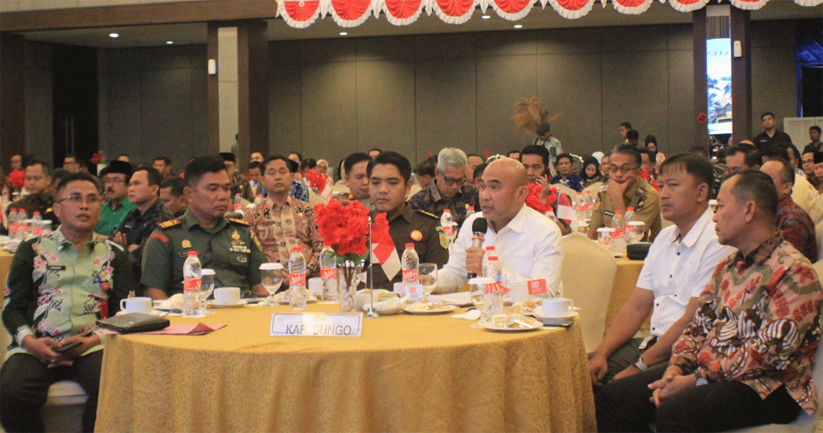 Bupati Bungo paparkan empat isu penting dalam rapat koordinasi Forkopimda Jambi. (bungokab.go.id)