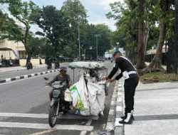 Jumat Berkah, Denpom 1/5 Medan Kembali Berbagi dengan Warga