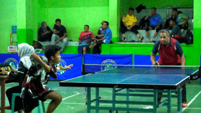 Pertandingan tenis meja di Padang Panjang. (Kominfo)