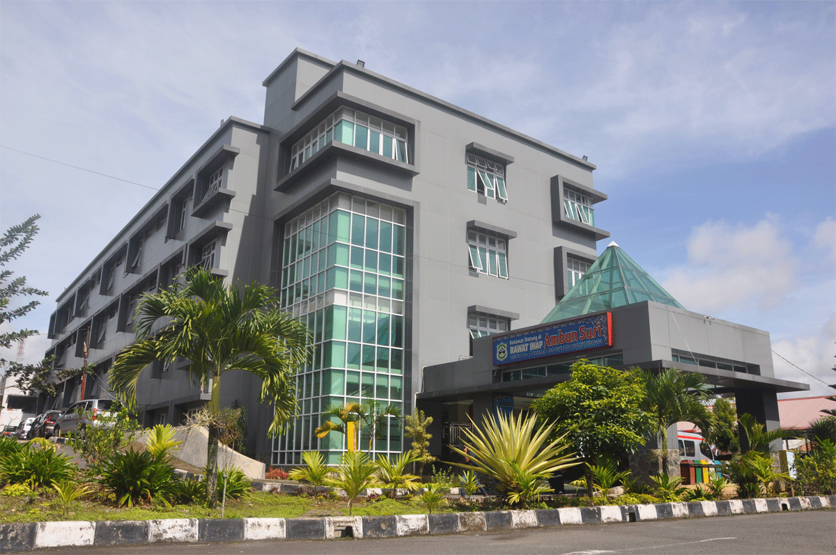 Rumah Sakit Ahmad Mochtar Bukittinggi Diproyeksi Menjadi Salah Satu Pusat Pendidikan Dokter Spesialis Unggulan di Indonesia 1 Gedung Ambun Suri RSUD Dr Achmad Mochtar Bukittinggi