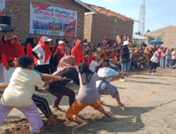 Lomba Tarik Tambang di Desa Petaring Berlangsung Meriah, Tim PSGR Putri Juara Pertama