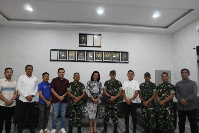 Foto bersama usai poertemuan.