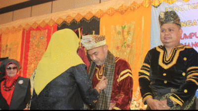Bupati dan Wakil Bupati Bungo Dikukuhkan Jadi Payuang Panji Bundo Kanduang, Bupati Dedy Putra Ucapkan Terima Kasih