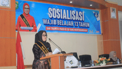 Bunda PAUD Kabupaten Bungo buka sosialisasi wajib belajar 13 tahun. (bungokab.go.id)