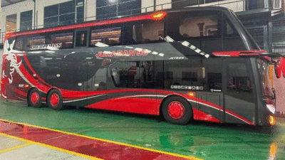 Armada Bus Juragan 99 Trans.