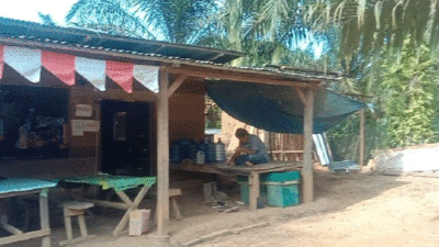 Pemukiman warga di kawasan hutan lindung Bukit Betabuh.