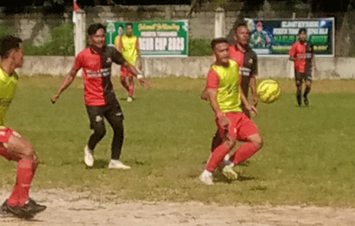 Pertandingan PSAD Medan dengan PS Barkha FC Bandar Khalifah.