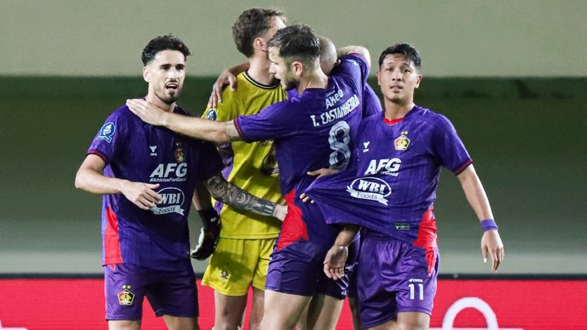 Setelah Kalahkan PSBS Biak, Ong Kim Swee Ingin Persik Main Bagus Saat Hadapi Malut United 1 Pemain Persik selebrasi usai cetak gol. (ileague.id)