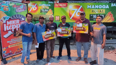 Para pemenang foto bersa,ma.