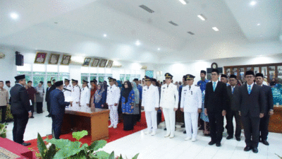 Bupati Eka Putra Lantik 38 Pejabat Pemkab Tanah Datar, Ini Daftar Namanya