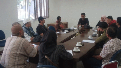 Wawancara di BKAD Padang Panjang.