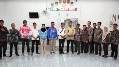 Foto bersama.
