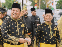 Bupati Kuansing Bergelar Datuk Seri Setia Amanah, Wabup Datuk Seri Timbalan Setia Amanah