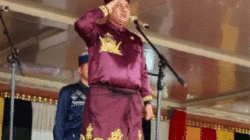 Bupati Suhardiman Amby.