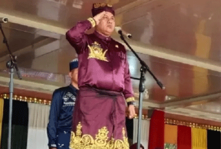 Bupati Suhardiman Amby.