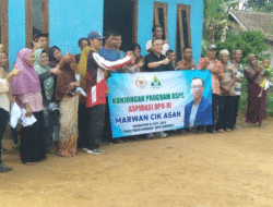 Anggota DPR Marwan Cik Asan Tinjau Program Bantuan Stimulan Perumahan Swadaya di Way Kanan