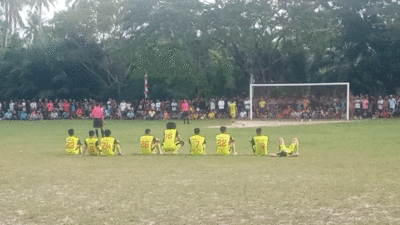 Adu penalti di babak semifinal Nagur Cup.
