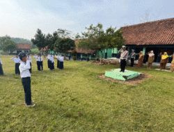 Police Goes To School, Satlantas Polres Way Kanan Beri Pembinaan di SMPN 3 Blambangan Umpu