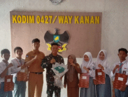 Masa PKL Berakhir, Pelajar SMKN 1 Blambangan Umum Dilepas dengan Haru di Kodim 0427/Way Kanan