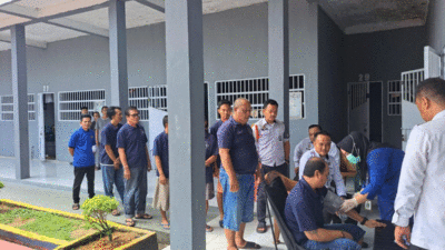 Dekatkan Layanan Kesehatan bagi Warga Binaan, Petugas dan Paramedis Gelar Pemeriksaan Kesehatan di Blok Hunian
