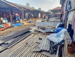 Setelah Ambruk, Kios di Pasar Inpres Baradatu Belum Ada Tanda Akan Diperbaiki, Pemkab Way Kanan Dinilai Lamban