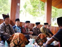 Dijamu Makan Banjamba, Teuku Riefky Harsya Puji Masakan Khas Tanah Datar