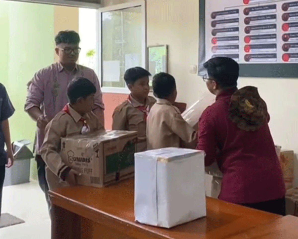 Bantuan untuk korban banjir bandang di Agam