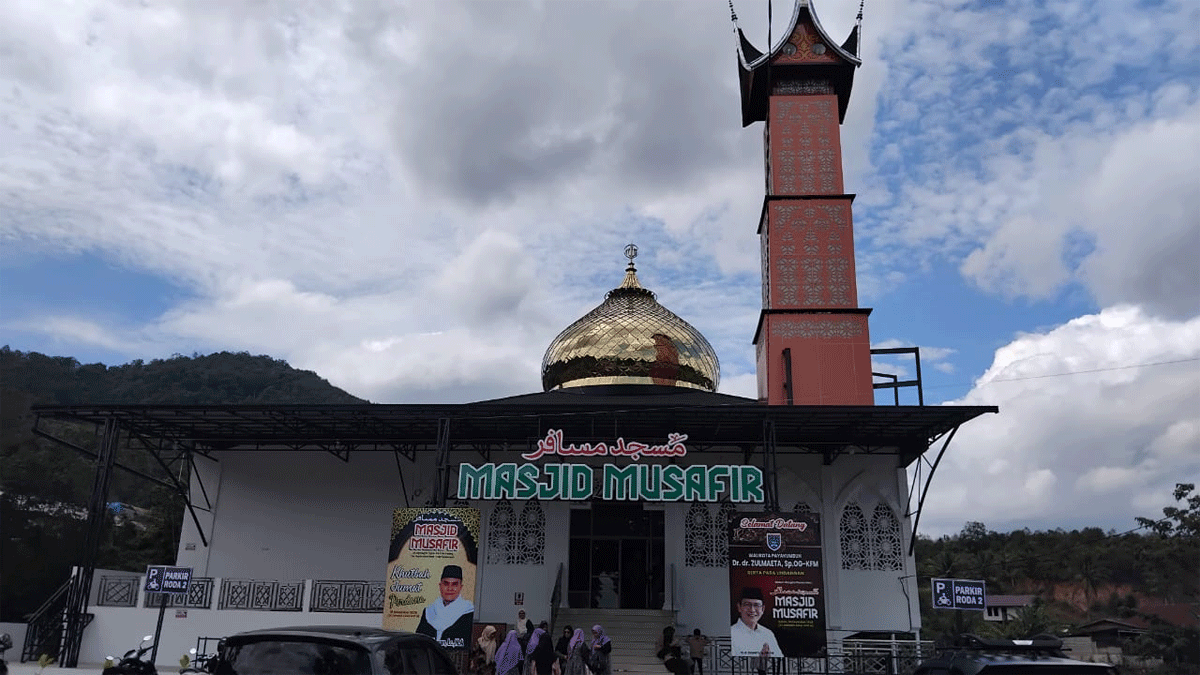 Masjid Musafir: Rumah Singgah Iman di Jalur By Pass Payakumbuh 1 Masjid Musafir di Payakumbuh.