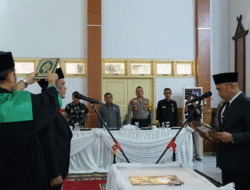 Bupati Dedy Putra Lantik Donny Iskandar Jadi Sekretaris Daerah Kabupaten Bungo