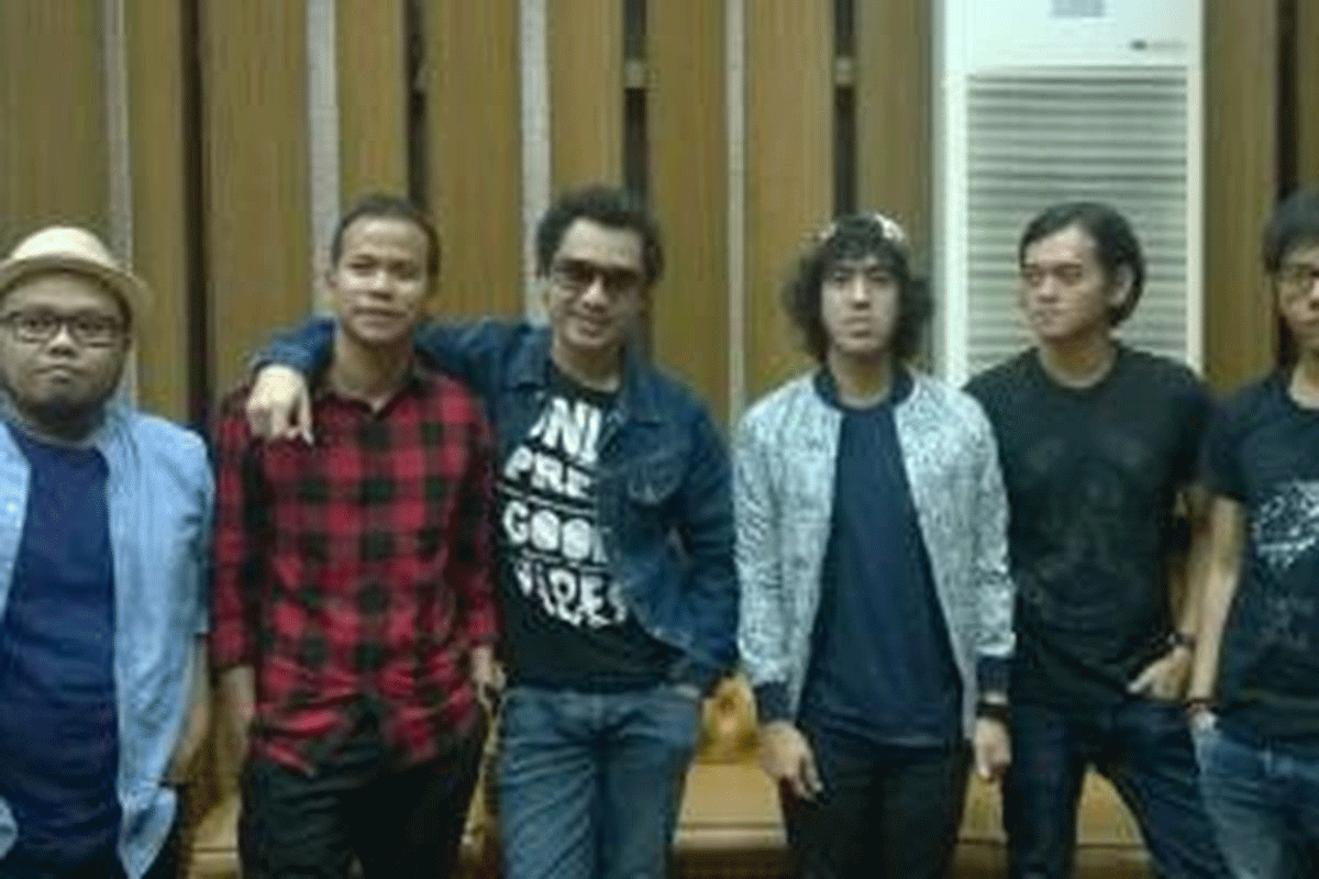 Personel grup musik Nidji.