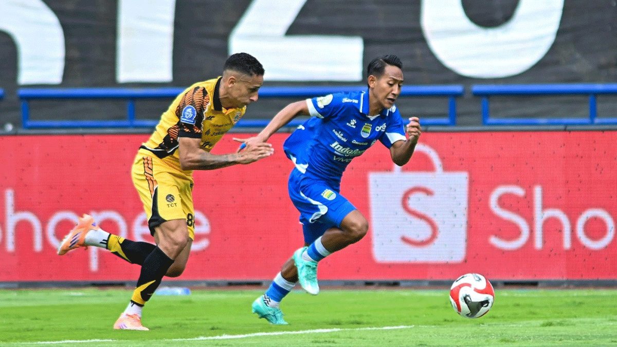 Laga klasik BRI Super League, Persib jamu Persija di GBLA. (Ileague.id)